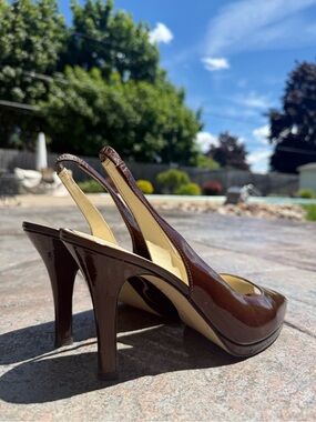 Anne Klein Brown Patent Slingback High Heels